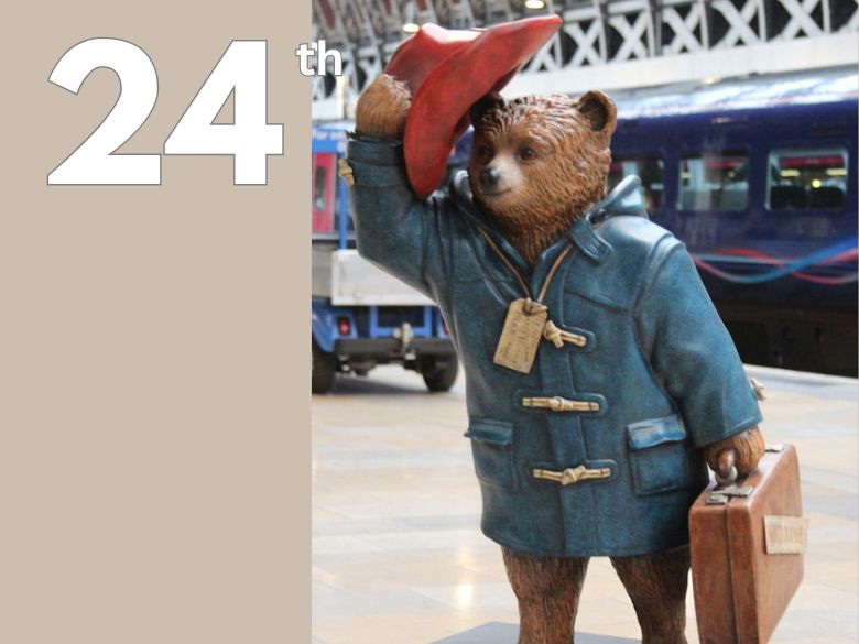 A statue of Paddinton Bear